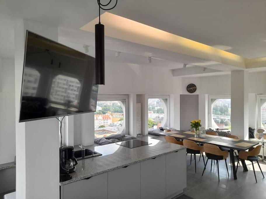 ורוצלב 100M2 Penthouse On Top Of The City 1000Mb/S, Airc. מראה חיצוני תמונה